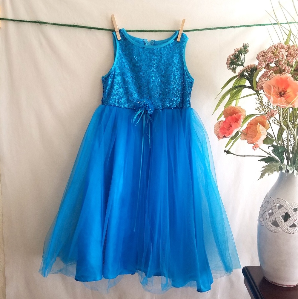 Girl dress